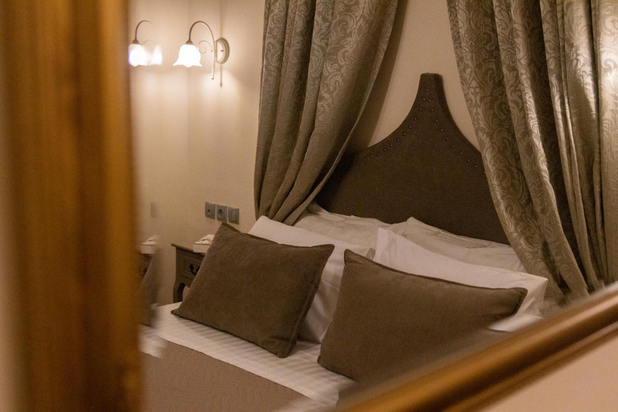 April Luxury Suites (Adults Only) Rhodes City Номер фото