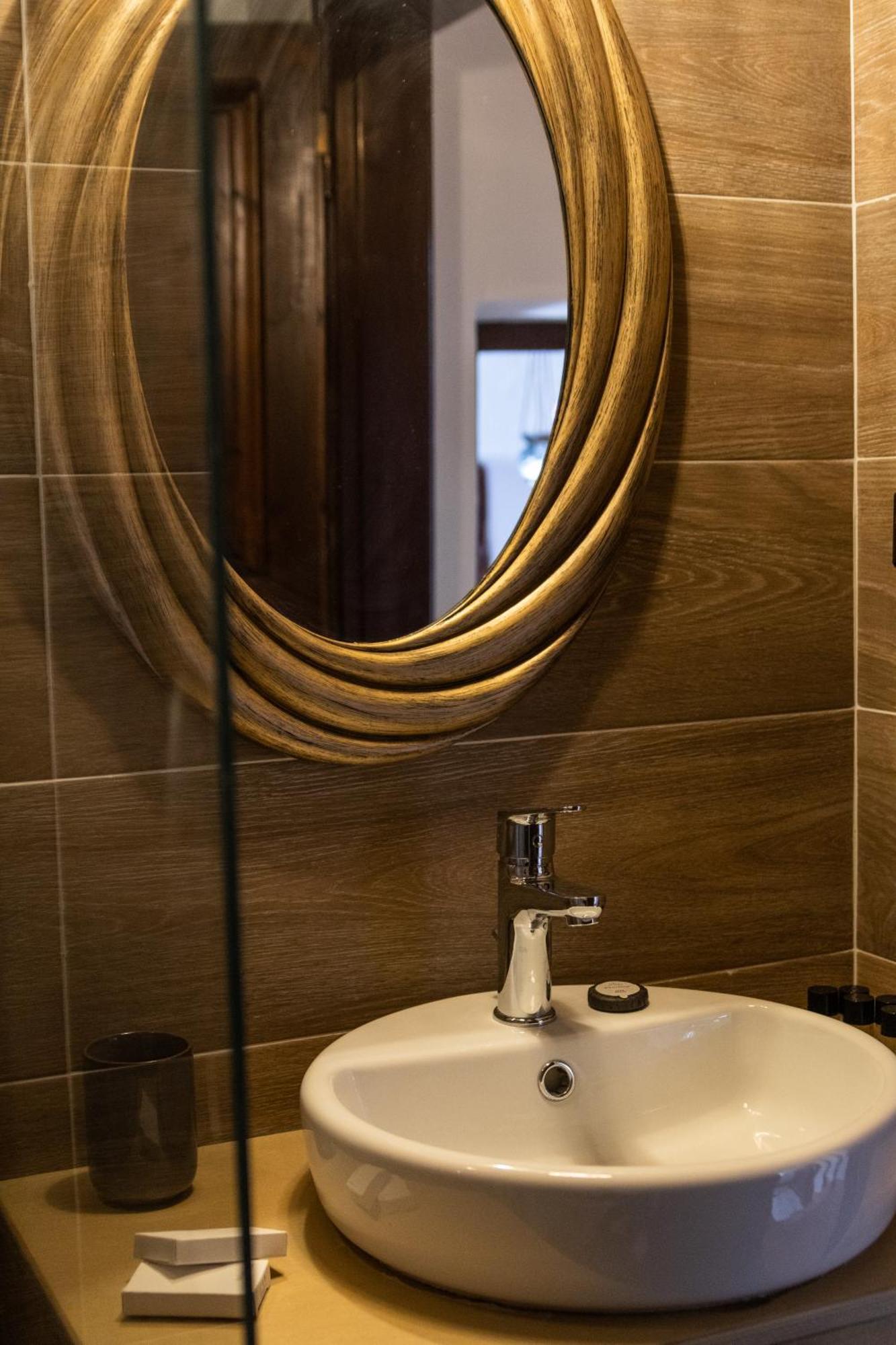 April Luxury Suites (Adults Only) Rhodes City Номер фото